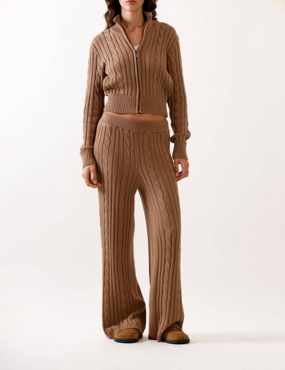 Cable Knit Set In Cocoa - Image 3