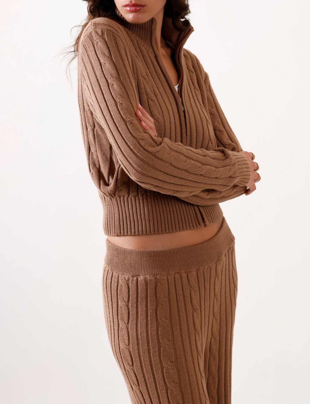 Cable Knit Set In Cocoa - Image 2